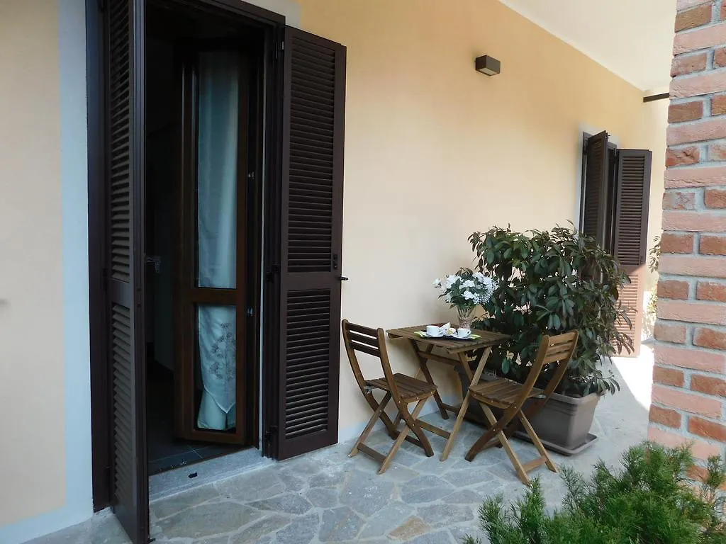 Bed & Breakfast Le Due G Varese 0*,  Italia